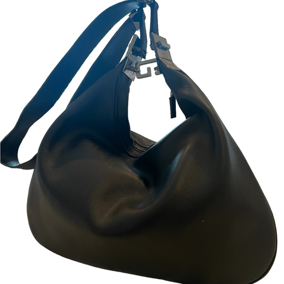 GUCCI Authentic Leather G Clasp- 001-3341- Vintage, shoulder bag - Picture 8 of 17